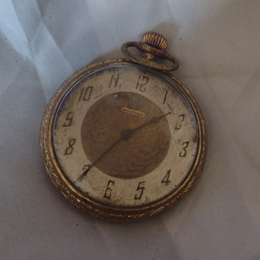 Waltham  Gold Antique pocket watch